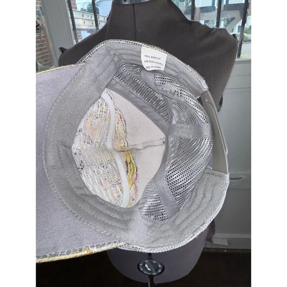 Ed Hardy Vintage Silver Glitter Tiger Skull Crossbones Trucker Hat - Picture 6 of 6